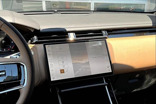 2026 Land Rover Range Rover Velar P400 Autobiography