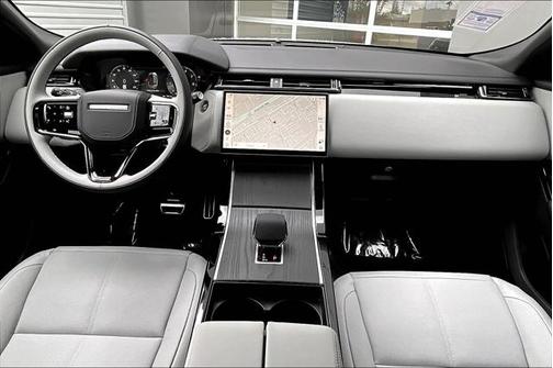 2026 Land Rover Range Rover Velar P250 SE R-Dynamic