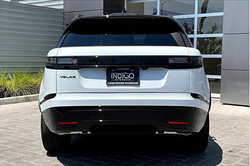 2026 Land Rover Range Rover Velar P250 SE R-Dynamic