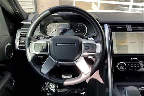 2023 Land Rover Discovery P360 S R-Dynamic