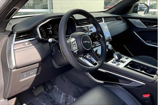 2025 Jaguar F-PACE R-Dynamic S P250 AWD Automatic