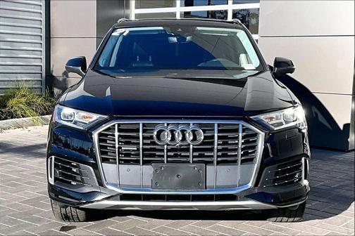 2021 Audi Q7 55 Premium Plus