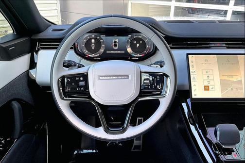2025 Land Rover Range Rover Sport SE