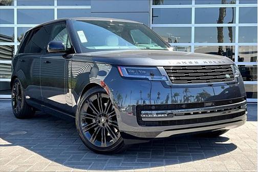 2025 Land Rover Range Rover P400 SE 7 Seat