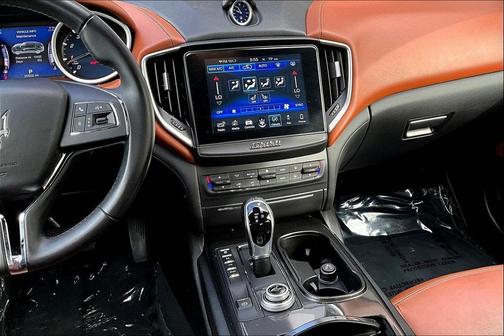 2018 Maserati Ghibli Base