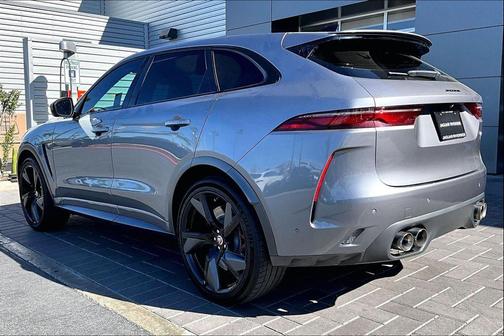 2021 Jaguar F-PACE SVR P550 AWD Automatic