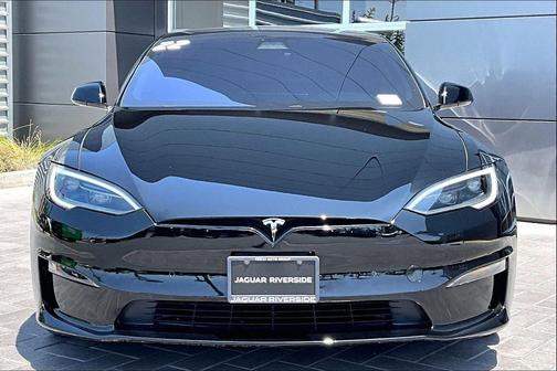Solid Black 2022 Tesla Model S Plaid