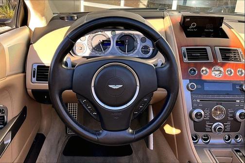 2012 Aston Martin Virage Volante