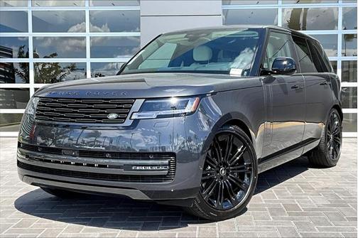 2025 Land Rover Range Rover P530 SE