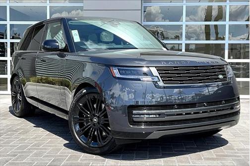 2025 Land Rover Range Rover P530 SE