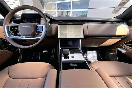 2026 Land Rover Range Rover P530 Autobiography