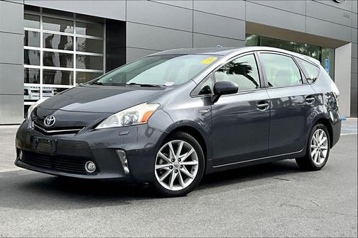 2013 Toyota Prius v Two