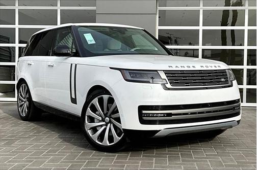 2025 Land Rover Range Rover P530 SE