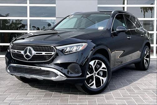 Black 2025 Mercedes-Benz GLC 350e Base