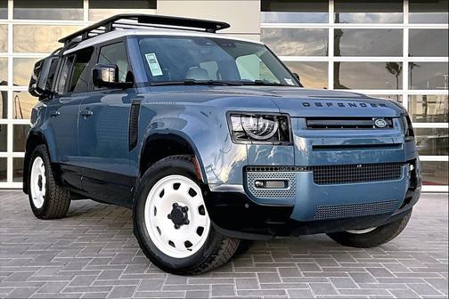 2025 Land Rover Defender 110 P300