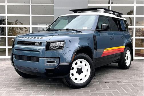 2025 Land Rover Defender 110 P300