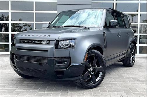 2025 Land Rover Defender 110 V8