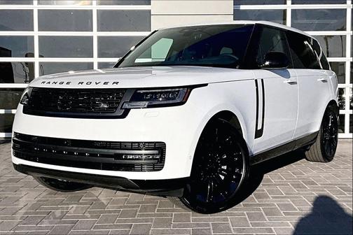 2026 Land Rover Range Rover P400 SE 7 Seat