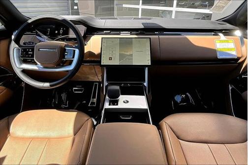 2025 Land Rover Range Rover P400 SE