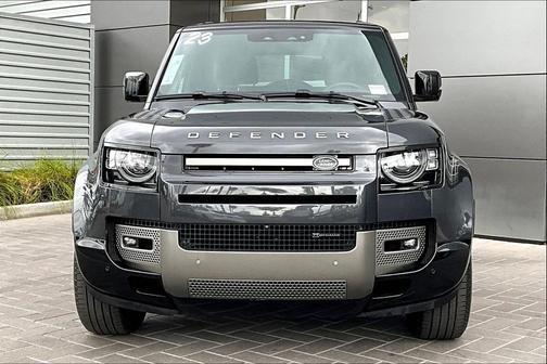 2023 Land Rover Defender 90 X-Dynamic SE