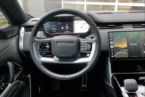 2025 Land Rover Range Rover P400 SE