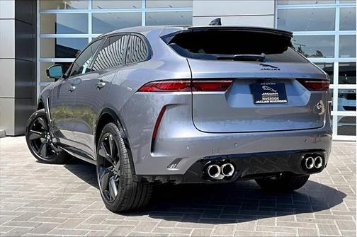 2025 Jaguar F-PACE SVR P550 AWD Automatic