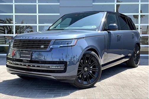 2025 Land Rover Range Rover P400 SE 7 Seat