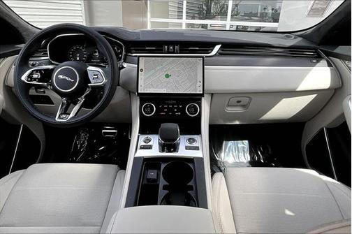 2025 Jaguar F-PACE SVR P550 AWD Automatic