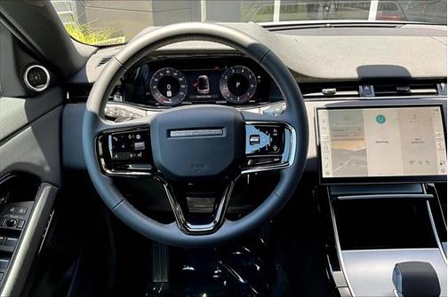 2025 Land Rover Range Rover Evoque Core S