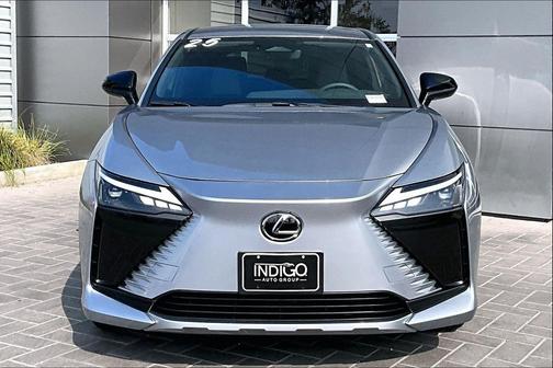 2025 Lexus RZ 450e Luxury