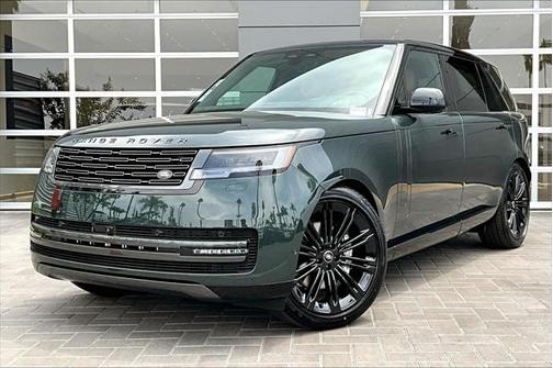 2025 Land Rover Range Rover P400 SE 7 Seat