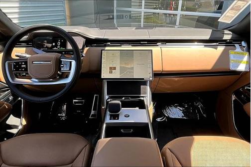 2025 Land Rover Range Rover P550e SE