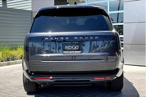 2025 Land Rover Range Rover P400 SE