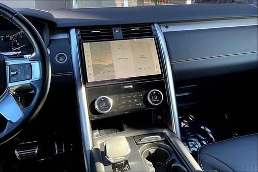 2023 Land Rover Discovery P300 S R-Dynamic