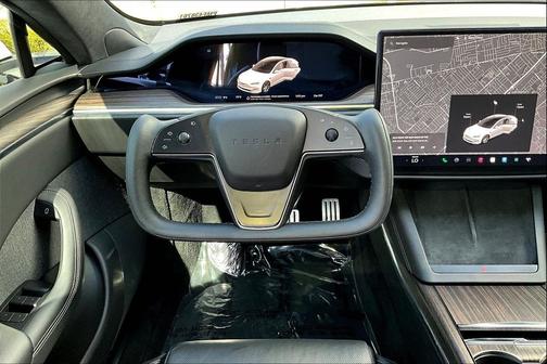 2021 Tesla Model S Plaid