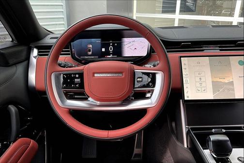 2024 Land Rover Range Rover P615 SV