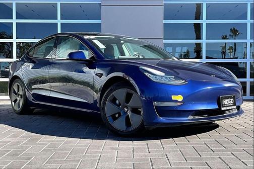 2022 Tesla Model 3 Long Range