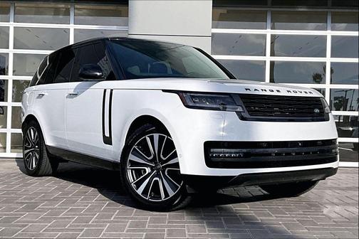 2025 Land Rover Range Rover P530 SE