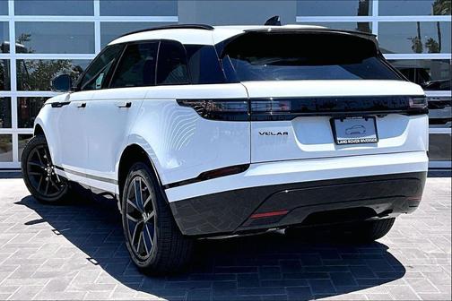 Fuji White 2026 Land Rover Range Rover Velar P250 SE R-Dynamic