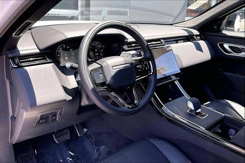 Fuji White 2026 Land Rover Range Rover Velar P250 SE R-Dynamic