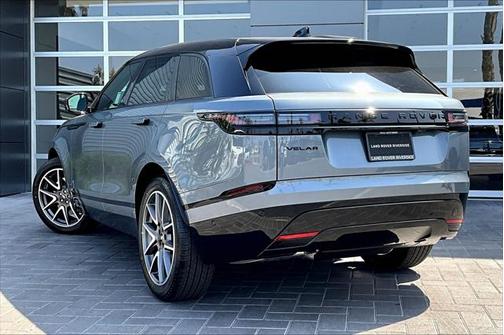 2026 Land Rover Range Rover Velar P250 SE R-Dynamic