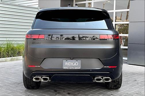 2025 Land Rover Range Rover Sport SE