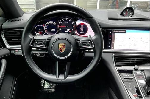 2022 Porsche Panamera Base