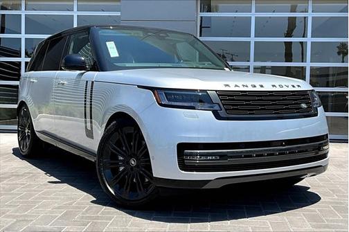 2025 Land Rover Range Rover P400 SE 7 Seat