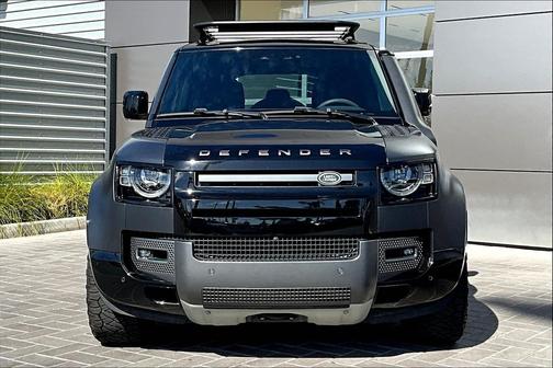 2023 Land Rover Defender 110 Carpathian Edition