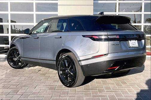 Zadar Gray Premium Metallic 2026 Land Rover Range Rover Velar P250 S