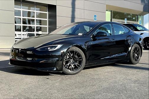 2023 Tesla Model S Base