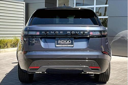 2026 Land Rover Range Rover Velar P250 SE R-Dynamic