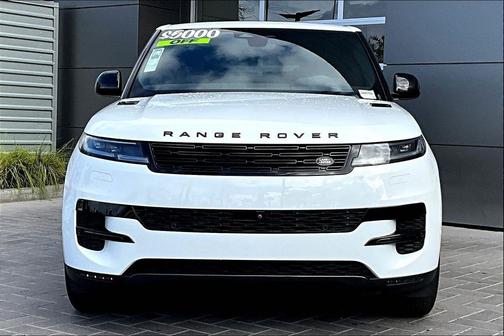 2025 Land Rover Range Rover Sport SE