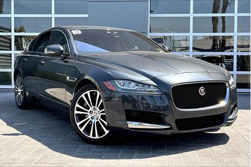 2019 Jaguar XF 30t Prestige